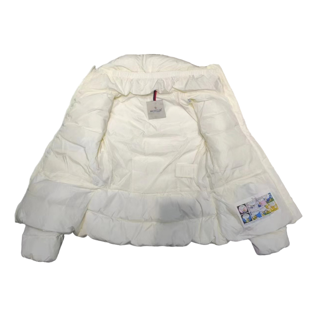 Moncler Drawstring-Waist Stand-Collar Down Puffer Jacket - Ivory