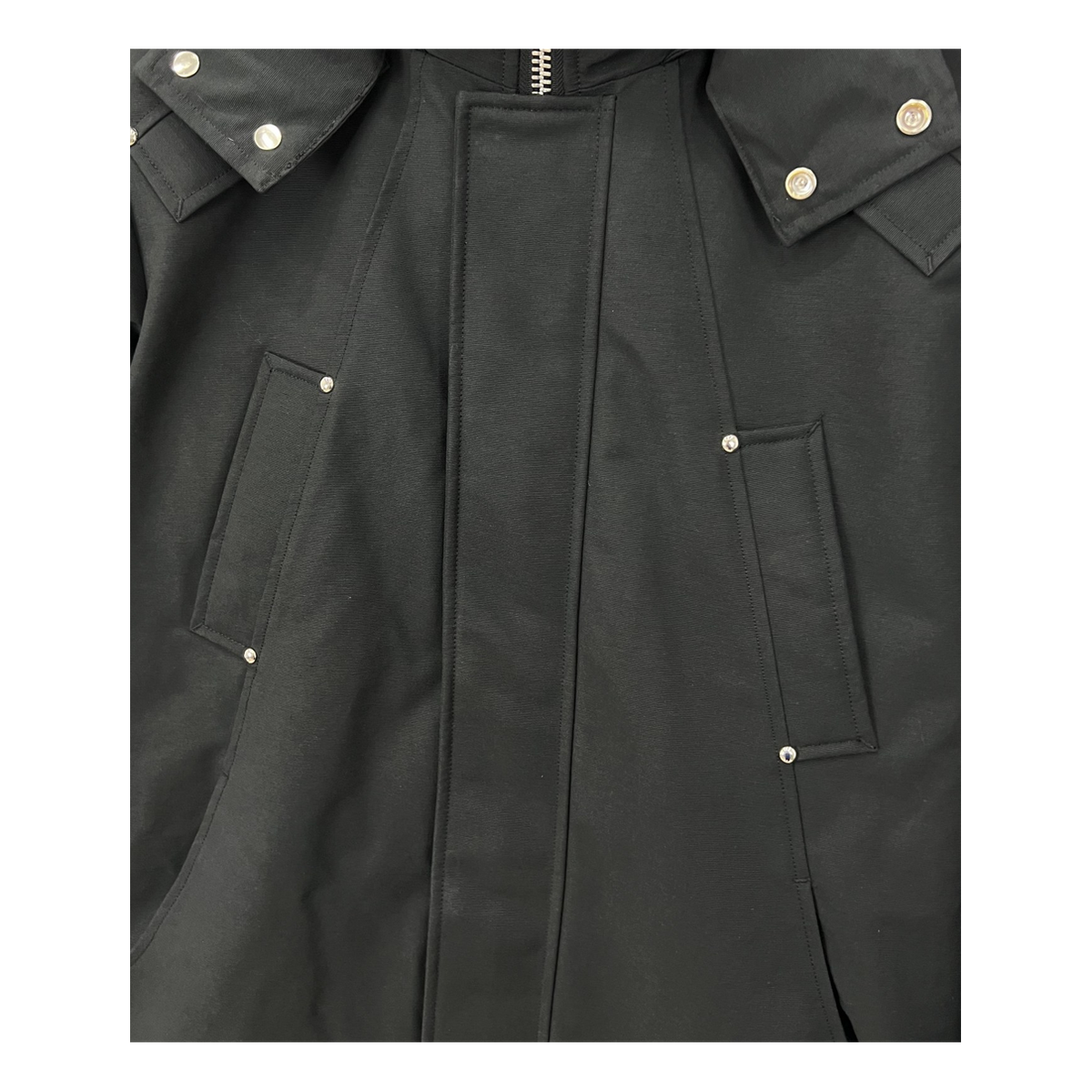 Moose Knuckles Curved-Hem Fur-Trim Hooded Down Parka - Black
