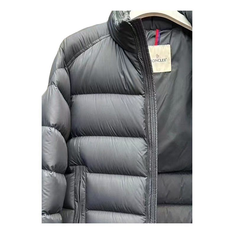 Moncler Tricolour Sleeve-Band Stand-Collar Down Jacket - Navy